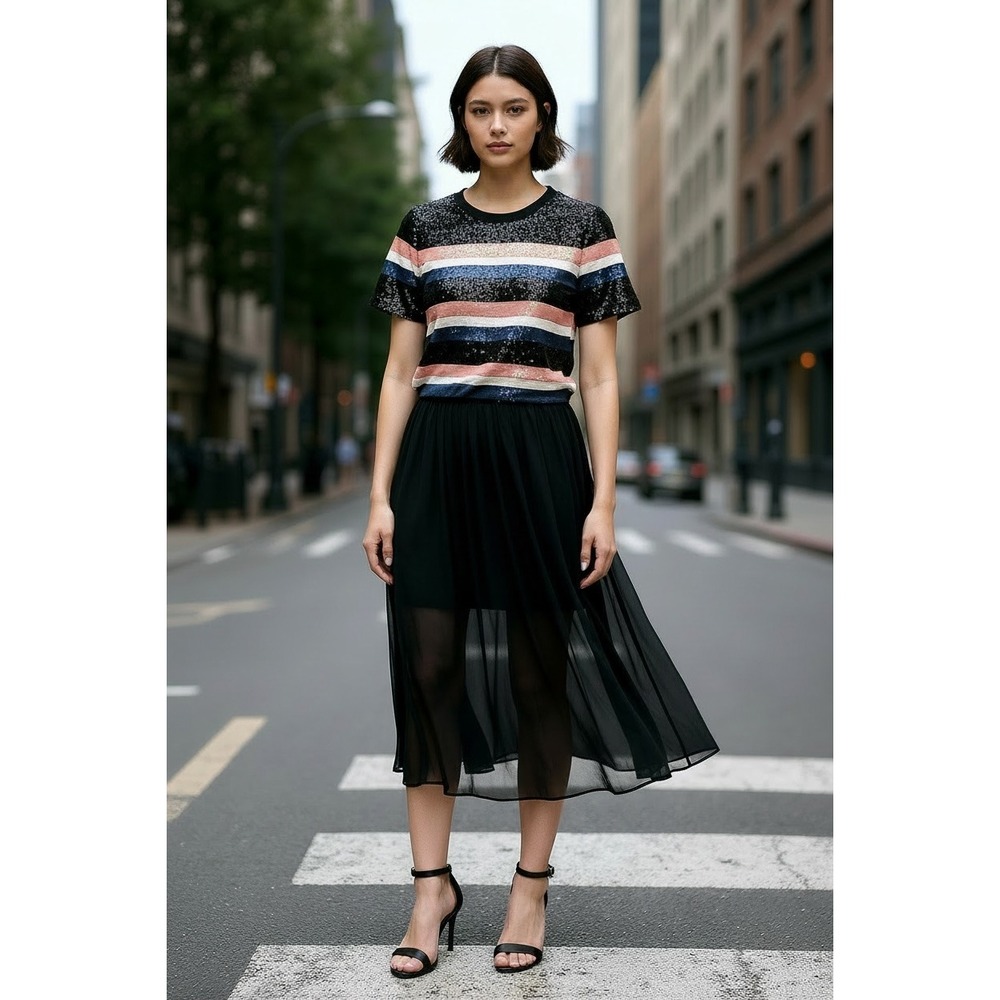 Forever 21 Womens Size Medium Sequin Striped T-Shirt Top Black Pink Blue NWT
